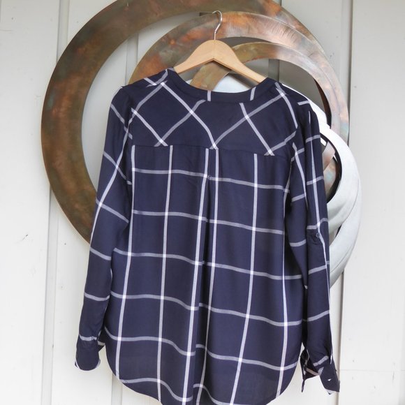 Women's Tunic Blouse, Size L, - Picture 2 of 3